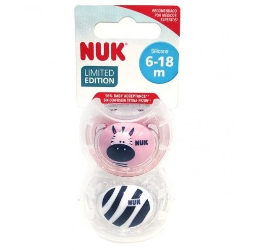NUK Freestyle Chupete silicona 6-18 meses Safari 2 ud + caja portachupetes